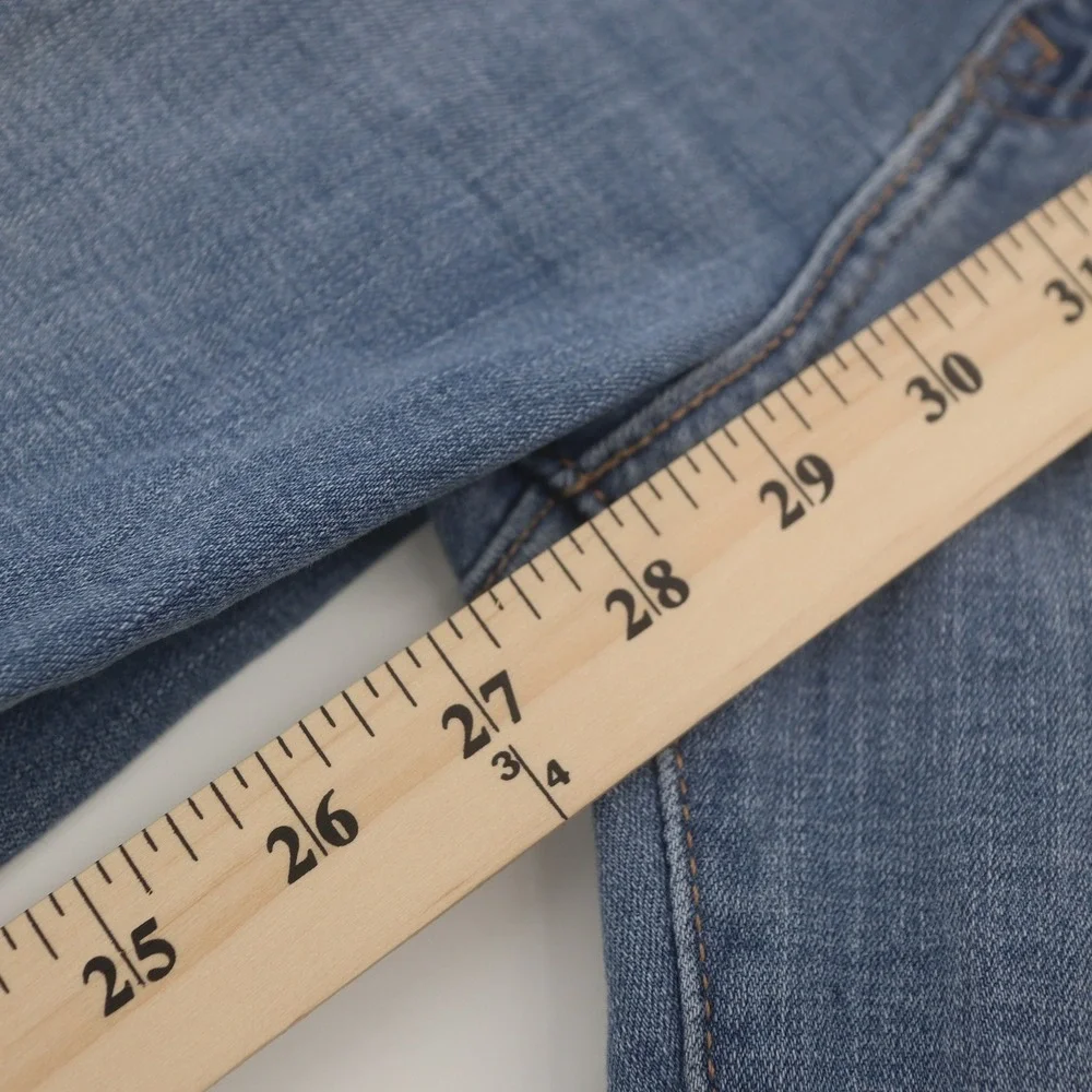 Levis levi 725